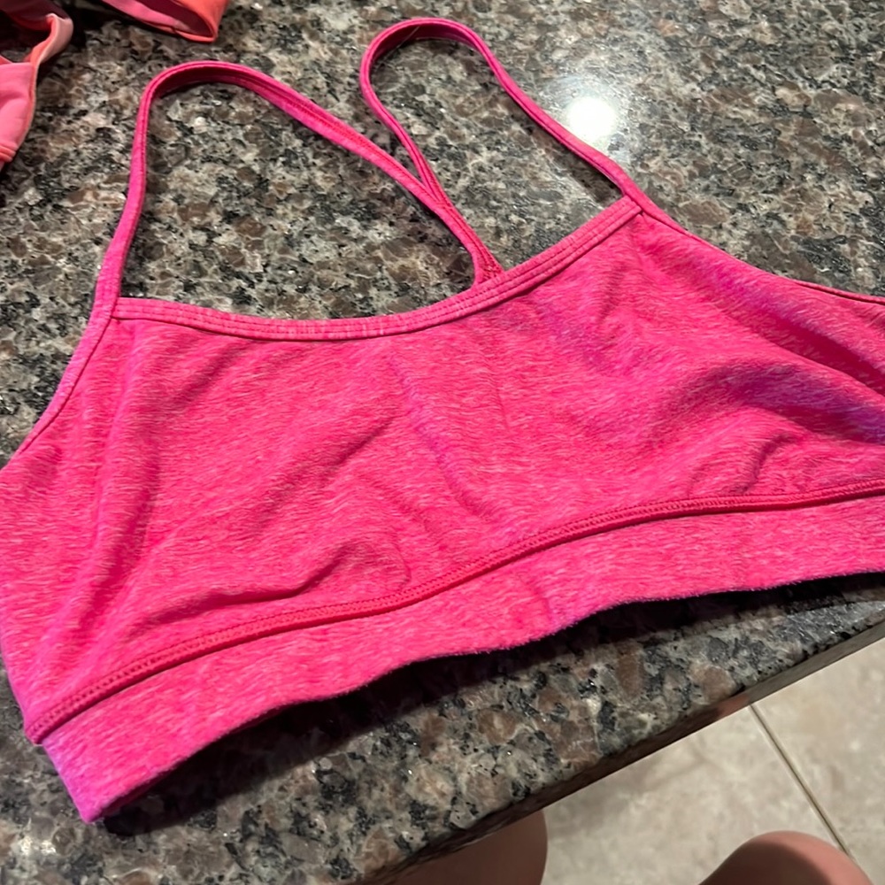 Lululemon sports bra- Pink, like New Size 10